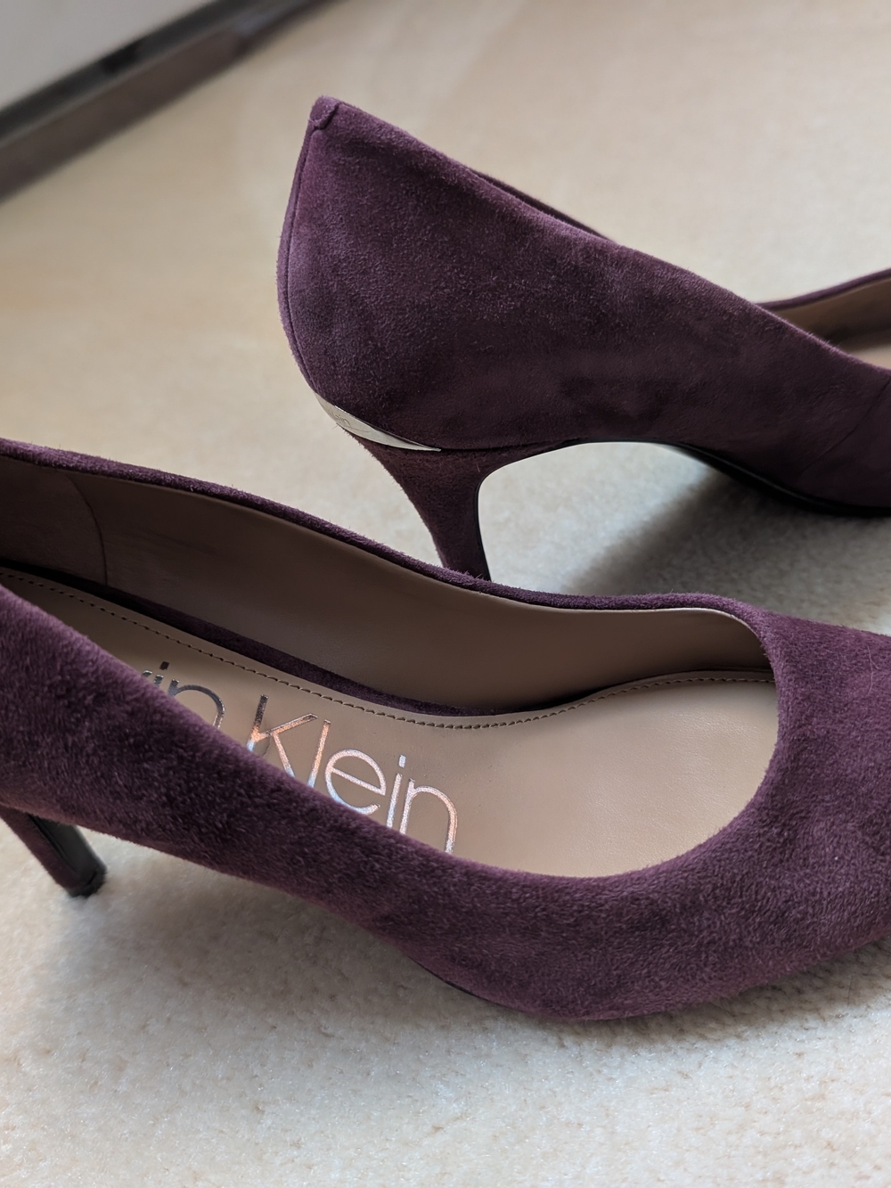Calvin Klein Plum Suede Mid-Heel Pumps